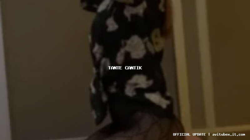 tante cantik