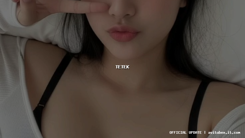 tetek