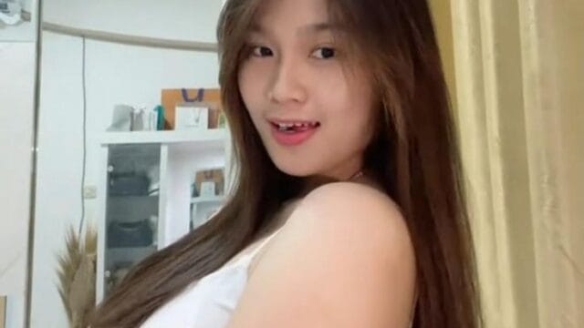 Update: Jav Viral ABG Indonesia di TikTok nya Avitube nonton streaming  _  **Real)