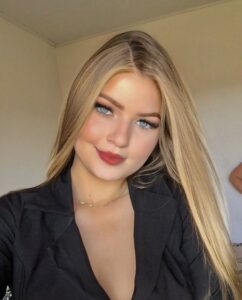 Video Iclik – Selebgram Msbreewc Ngewenya Enak